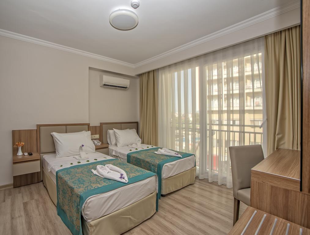 Mandalin Hotel 안탈리아 객실 사진